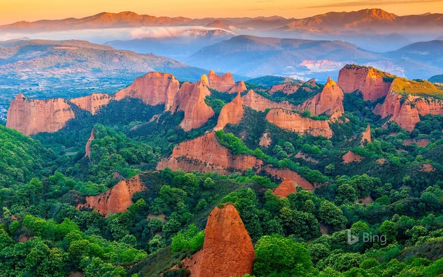 Ancient Roman gold mining site of Las Médulas, León, Spain