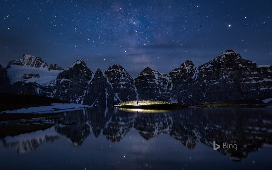 Minnestimma Lake, Banff, Alberta, Canada