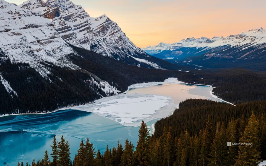 Peyto Lake, Banff National Park, Alberta, Canada