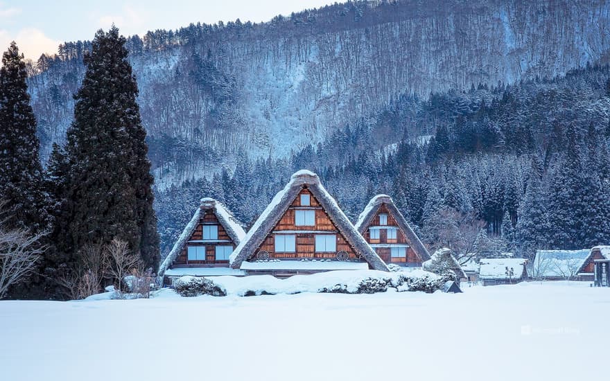 Snowy scenery of Shirakawa-go, Gifu Prefecture